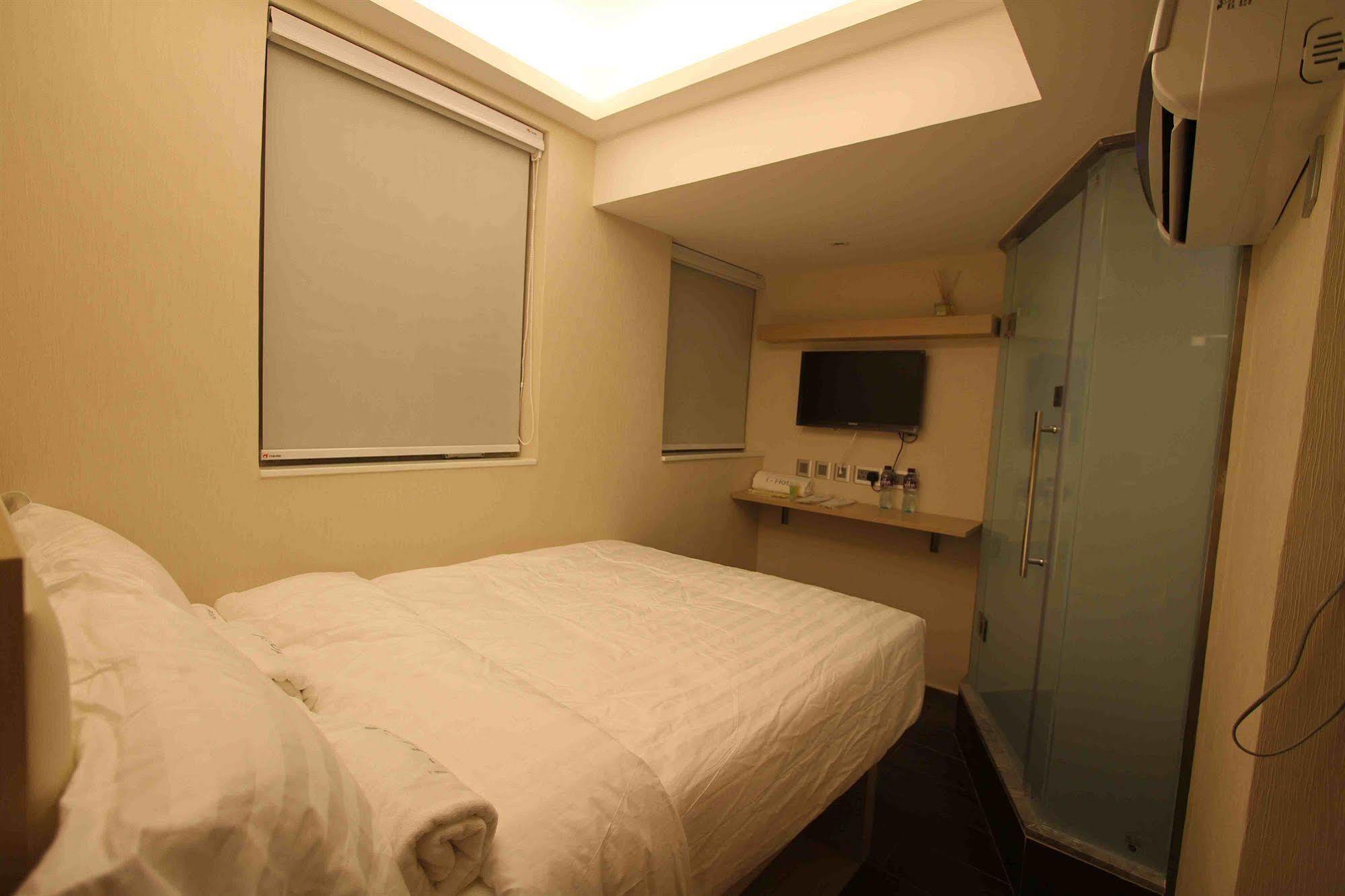 Oxford Guest House - Premium Guest House Limited Hongkong Buitenkant foto